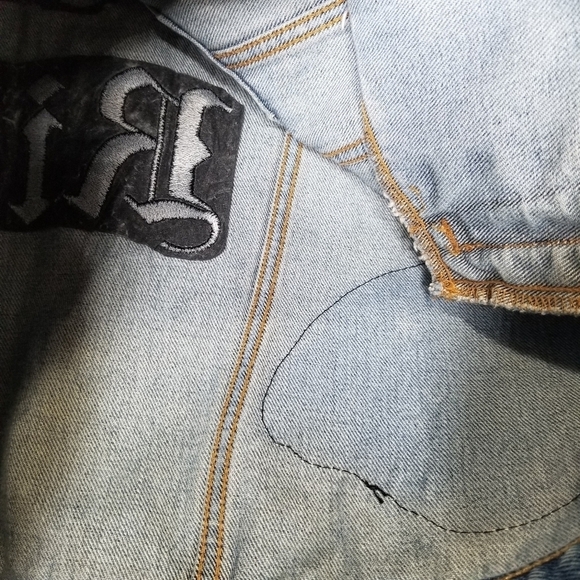 Levi Standard Trucker Vest XL Blue Jean Denim Customized Patches Biker Button up - Picture 11 of 13